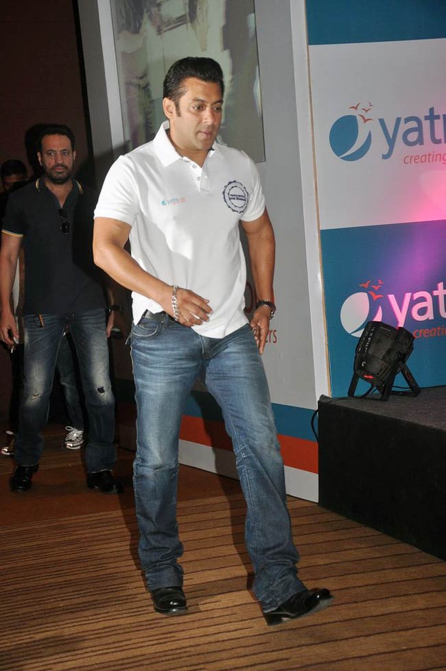 यात्रा डॉट कॉम से जुड़े सलमान खान | सलमान पर विशेष