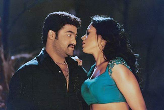 दक्षिण की फिल्‍मों में बॉलीवुड अभिनेत्रियां | दक्षिण का जलवा