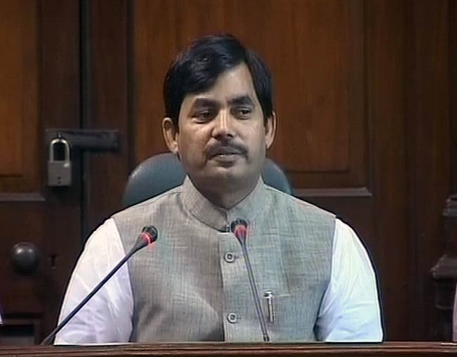 27 अप्रैल 2012: तस्‍वीरों में देखें दिनभर की बड़ी खबरें | पढ़ें