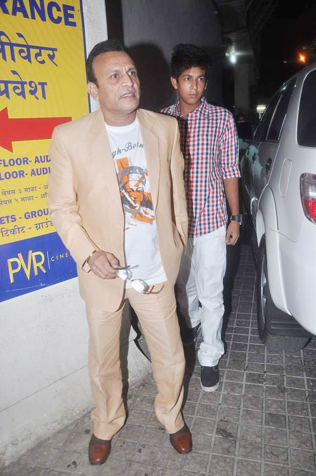 'विकी डोनर' की स्पेशल स्क्रीनिंग पर सितारे | रैंप पर सितारे