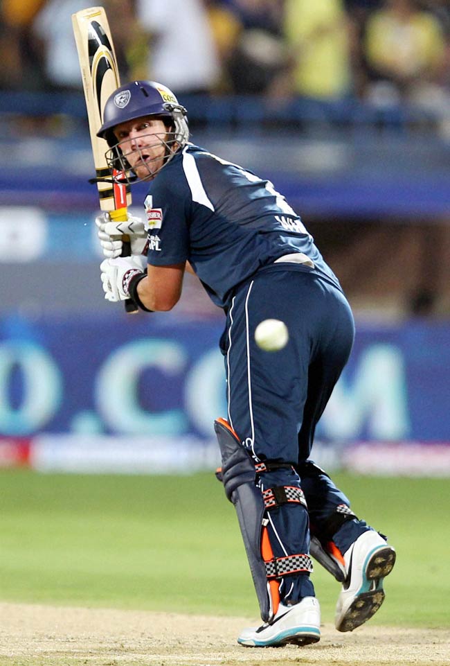 जडेजा ने उड़ाया चार्जर्स का फ्यूज, चेन्नई जीता