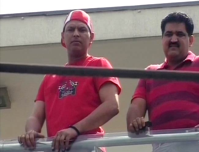 युवराज सिंह की हुई टीम में वापसी | युवी को कैंसर