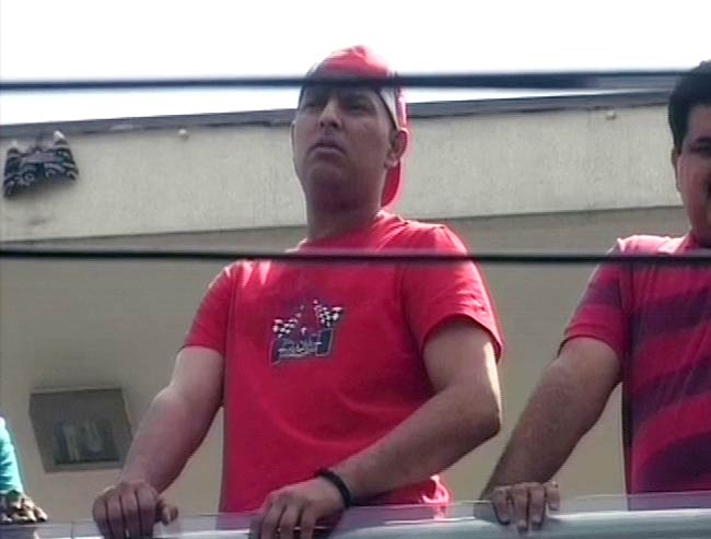 युवराज सिंह की हुई टीम में वापसी | युवी को कैंसर