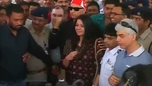 युवराज सिंह की हुई टीम में वापसी | युवी को कैंसर