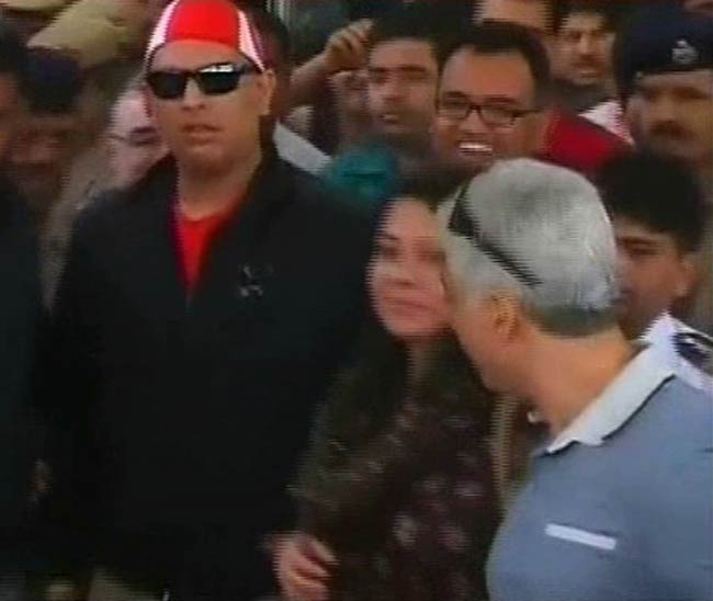 युवराज सिंह की हुई टीम में वापसी | युवी को कैंसर