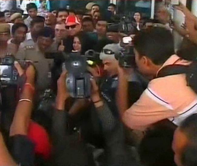 युवराज सिंह की हुई टीम में वापसी | युवी को कैंसर