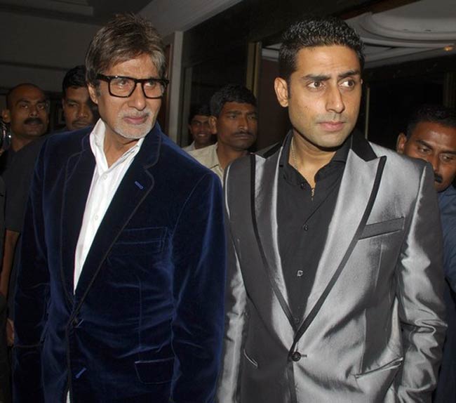 9 मई 2012: तस्‍वीरों में दिनभर की अहम खबरें | पढ़ें