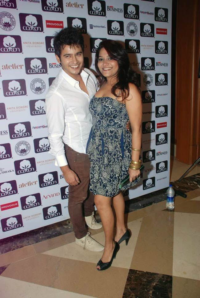 कॉटन काउंसिल फैशन शो के जलवे |   हॉट पाउली दाम