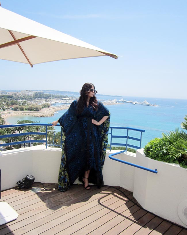 कान्‍स फिल्म फेस्टिवल में ऐश्‍वर्या |   ऐश की अनदेखी तस्‍वीरें