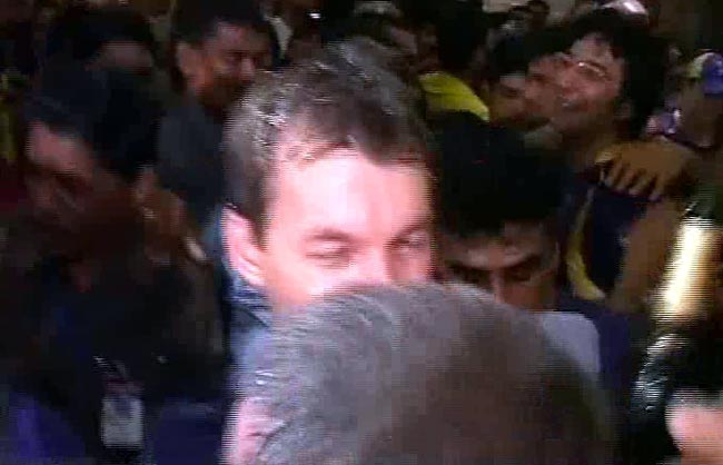 जीत के जश्न में डूबी किंग खान की टीम | कैसे जीता KKR