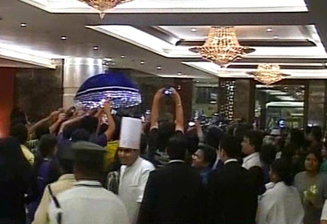 जीत के जश्न में डूबी किंग खान की टीम | कैसे जीता KKR