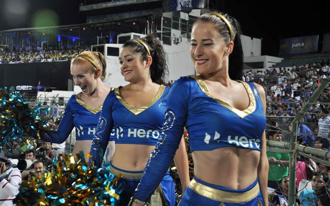 राजस्‍थान को मुंबई ने दी 10 विकेट से मात