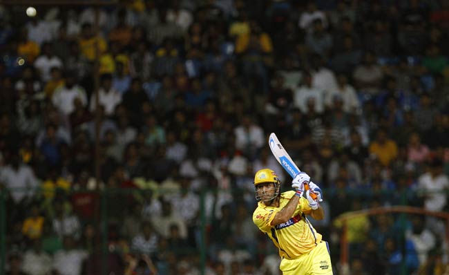 23 मई 2012: तस्‍वीरों में दिनभर की अहम खबरें | पढ़ें