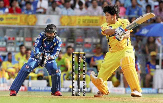 रोमांचक मुकाबले में मुंबई ने चेन्‍नई को हराया