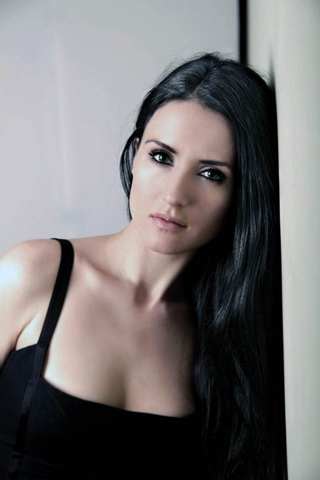 स्तार्कोवा बनीं नई 'मिस एशिया पैसिफिक वर्ल्ड 2011'