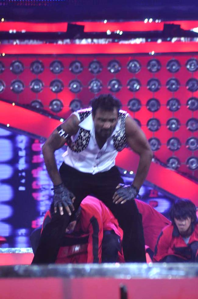 'डांस इंडिया डांस सीजन 3' का ग्रैंड फिनाले...