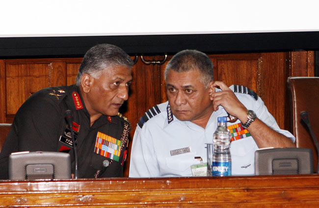 तस्वीरों में देखिये जनरल वी के सिंह का जीवन