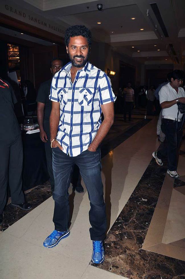 छाने लगा IIFA अवॉर्ड्स का जलवा | सेक्‍सी शख्सियत