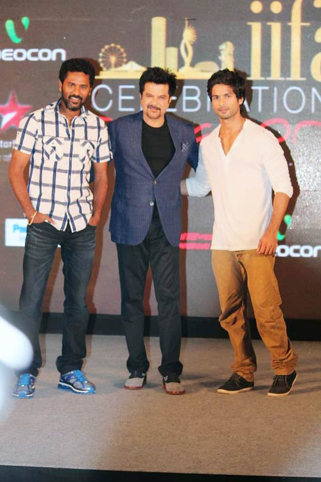 छाने लगा IIFA अवॉर्ड्स का जलवा | सेक्‍सी शख्सियत