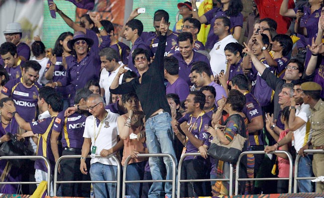 जीत के जश्न में डूबी किंग खान की टीम | कैसे जीता KKR