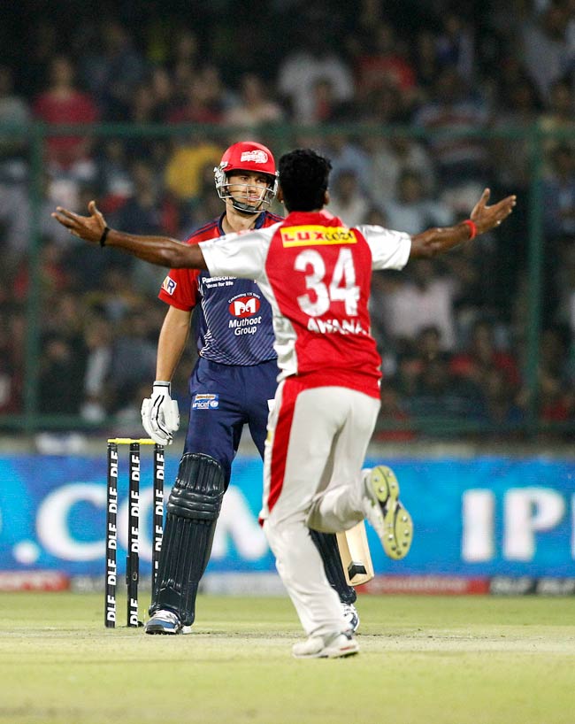 IPL-5: प्लेऑफ में पहुंची दिल्ली डेयरडेविल्स | पढ़ें