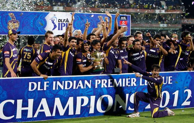 जीत के जश्न में डूबी किंग खान की टीम | कैसे जीता KKR