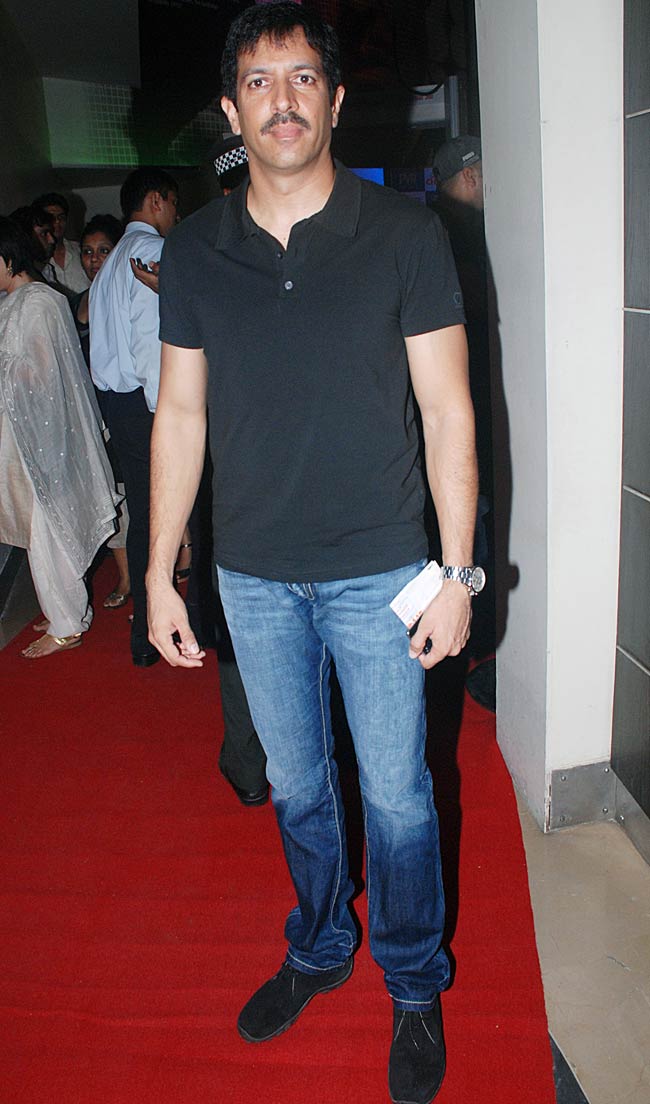 आमिर के 'सत्यमेव जयते' को बॉलीवुड का सलाम  |  आमिर