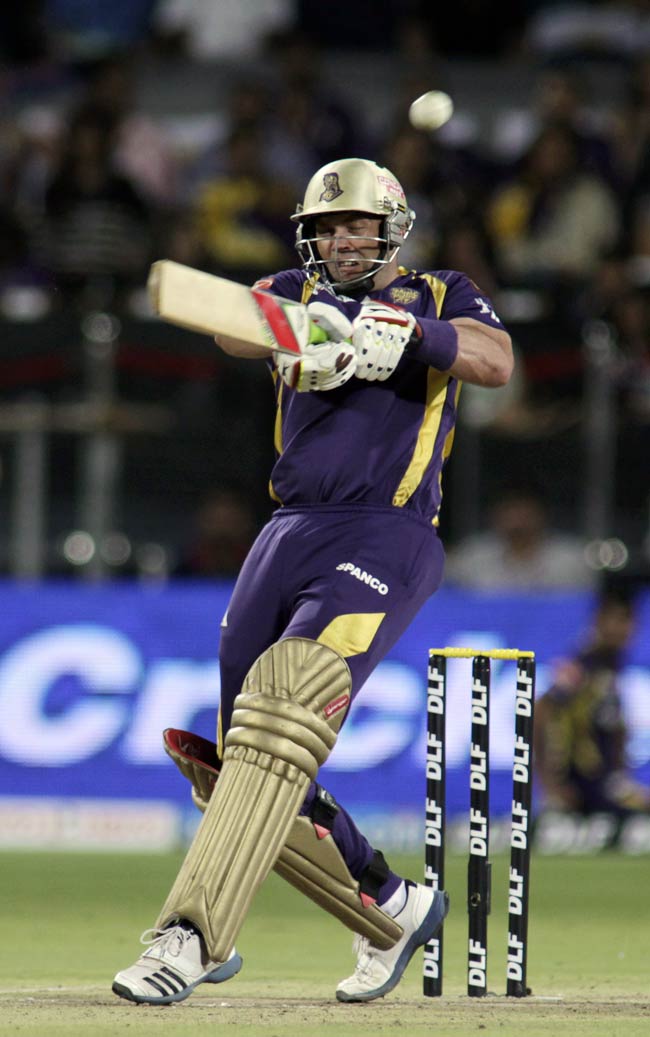 आईपीएल-5 के फाइनल में पहुंचा कोलकाता नाइट राइडर्स | पढ़ें