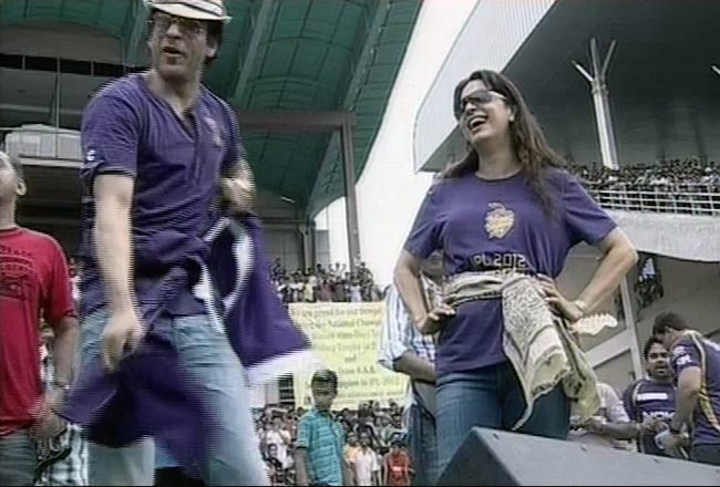 कोलकाता में गूंजा ‘कोरेची, लोडेची, जीतेची’ | जश्न में KKR