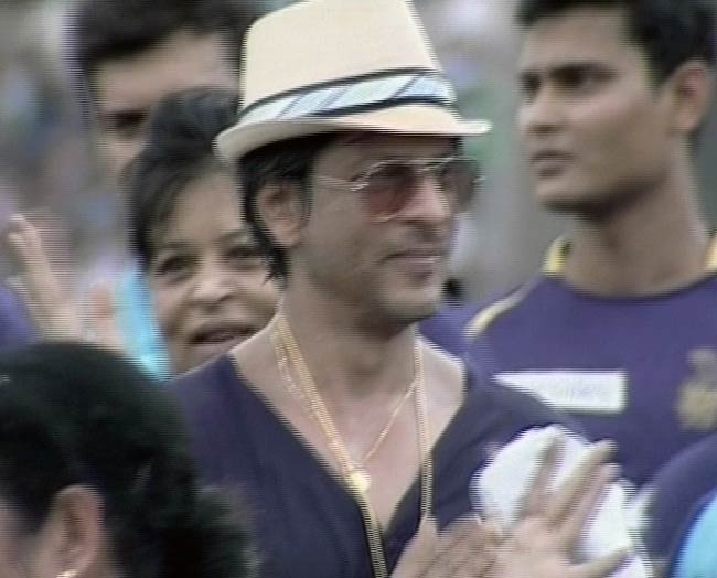 कोलकाता में गूंजा ‘कोरेची, लोडेची, जीतेची’ | जश्न में KKR