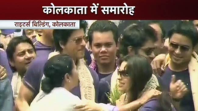 कोलकाता में गूंजा ‘कोरेची, लोडेची, जीतेची’ | जश्न में KKR