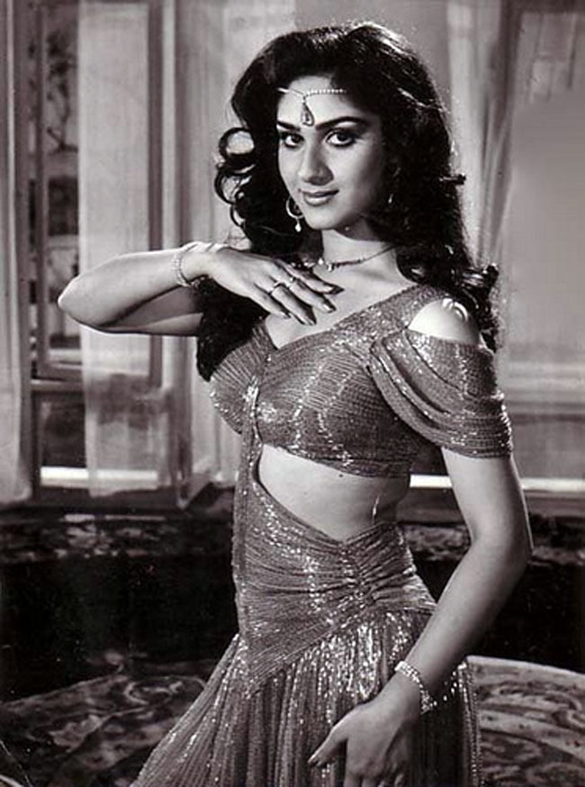 इन अदाकाराओं के बिना अधूरा है बॉलीवुड | GEN NXT