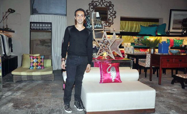 मोज़ेज़ सिंह के कलेक्‍शन लॉन्‍च पर जुटे दिग्‍गज