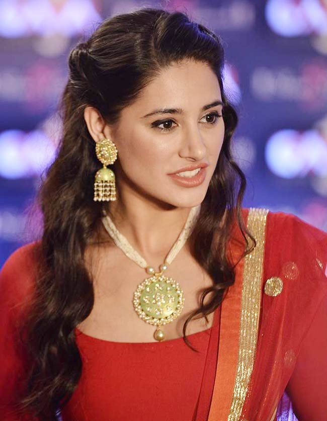 नरगिस फाखरी का हिन्‍दी प्रेम...  | बॉलीवुड के GEN NXT