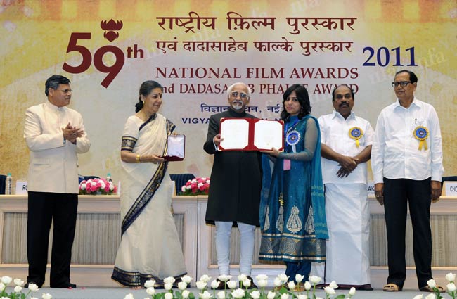 59वां राष्‍ट्रीय फिल्‍म पुरस्‍कार समारोह...  | विद्या की अदायें