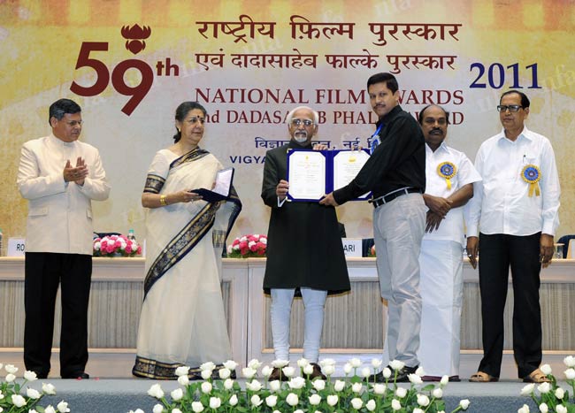 59वां राष्‍ट्रीय फिल्‍म पुरस्‍कार समारोह...  | विद्या की अदायें