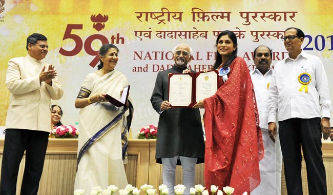 59वां राष्‍ट्रीय फिल्‍म पुरस्‍कार समारोह...  | विद्या की अदायें