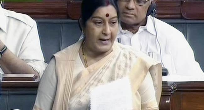 7 मई 2012: तस्‍वीरों में दिनभर की अहम खबरें | पढ़ें