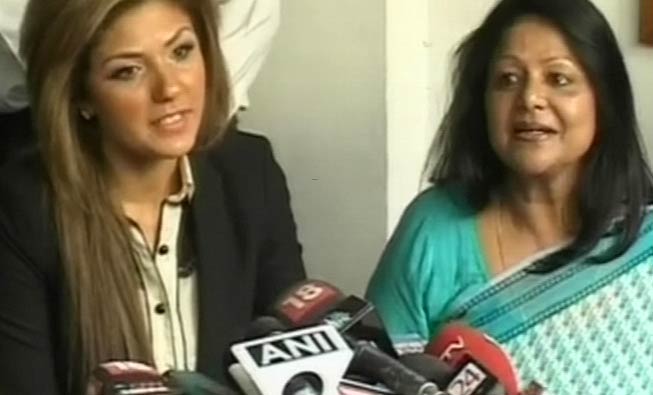 19 मई 2012: तस्‍वीरों में दिनभर की अहम खबरें | पढ़ें