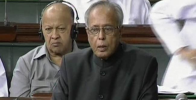 8 मई 2012: तस्‍वीरों में दिनभर की अहम खबरें | पढ़ें