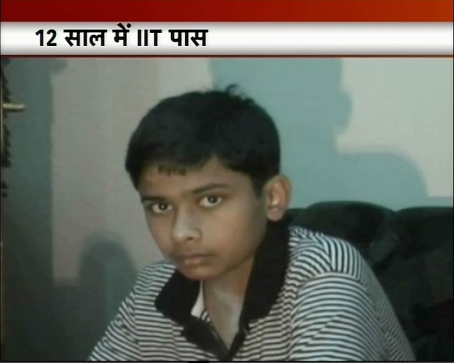 20 मई 2012: तस्‍वीरों में दिनभर की अहम खबरें | पढ़ें