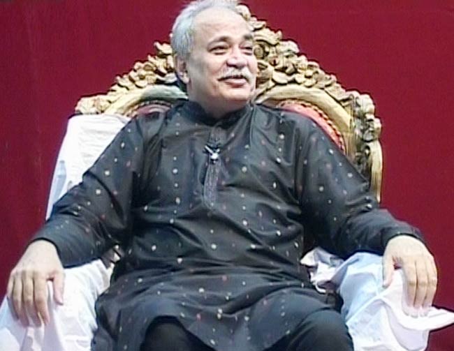 19 मई 2012: तस्‍वीरों में दिनभर की अहम खबरें | पढ़ें