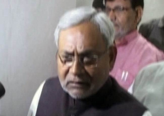 9 मई 2012: तस्‍वीरों में दिनभर की अहम खबरें | पढ़ें