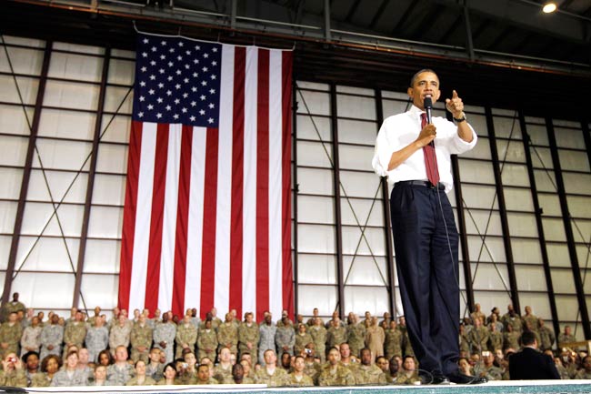 अफगानिस्तान की अघोषित यात्रा पर पहुंचे ओबामा