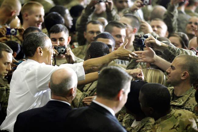 अफगानिस्तान की अघोषित यात्रा पर पहुंचे ओबामा