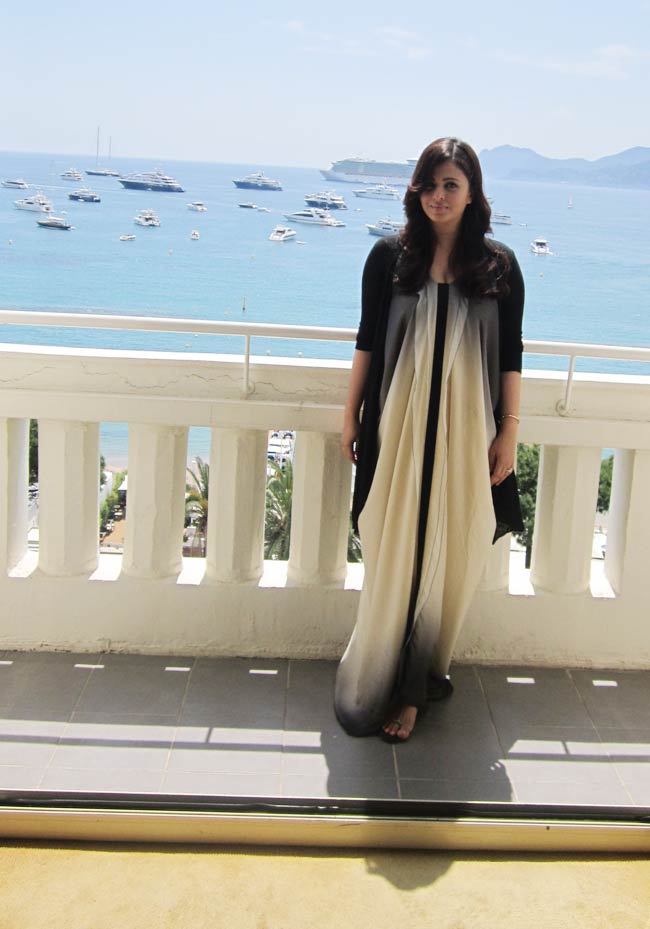 कान्‍स फिल्म फेस्टिवल में ऐश्‍वर्या |   ऐश की अनदेखी तस्‍वीरें