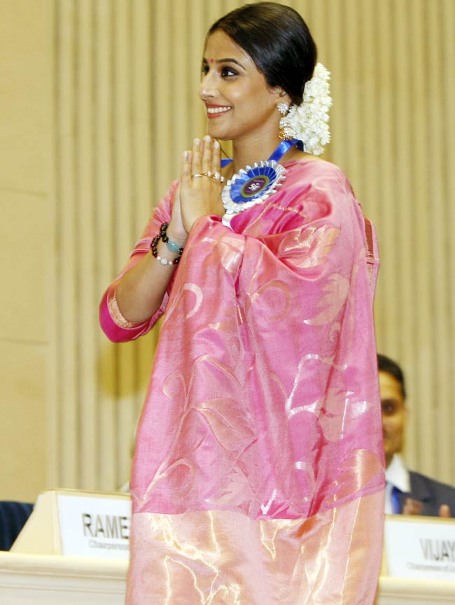 59वां राष्‍ट्रीय फिल्‍म पुरस्‍कार समारोह...  | विद्या की अदायें