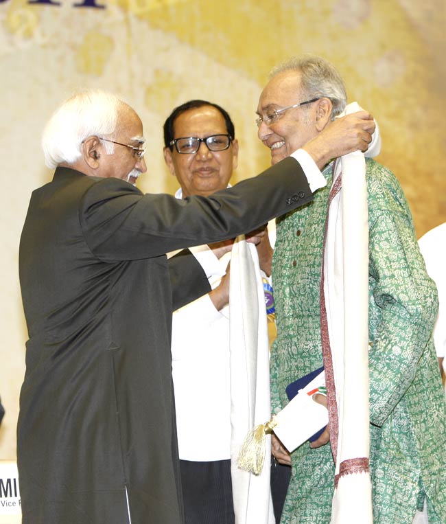 तस्‍वीरों मे बीते सप्‍ताह बॉलीवुड की खास हलचल