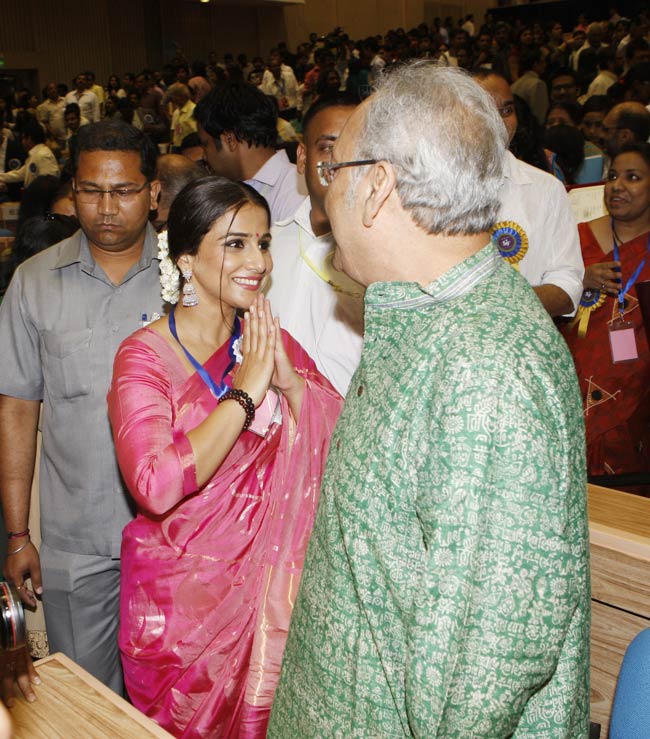 59वां राष्‍ट्रीय फिल्‍म पुरस्‍कार समारोह...  | विद्या की अदायें