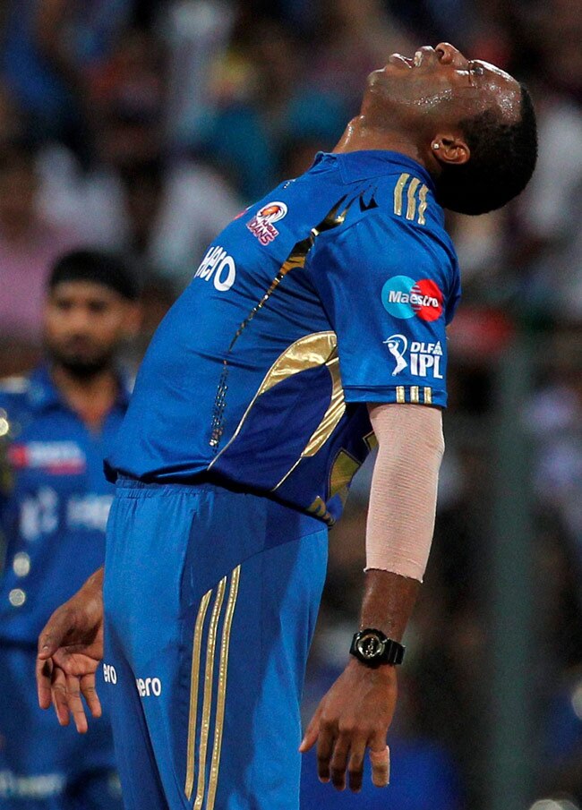 दिल्ली के बाद कोलकाता प्लेऑफ में पहुंचा | पढ़ें